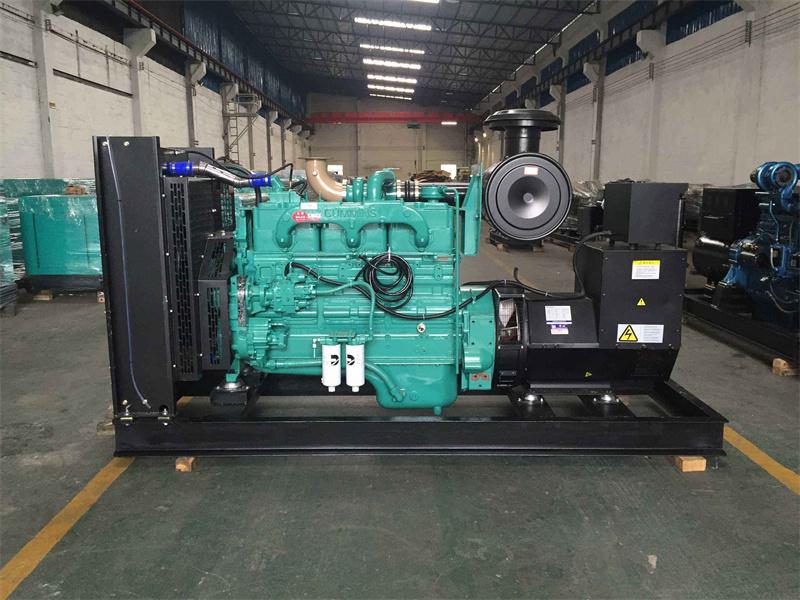 翁源柴油发电机组过载运行时降低转速有哪些注意事项？